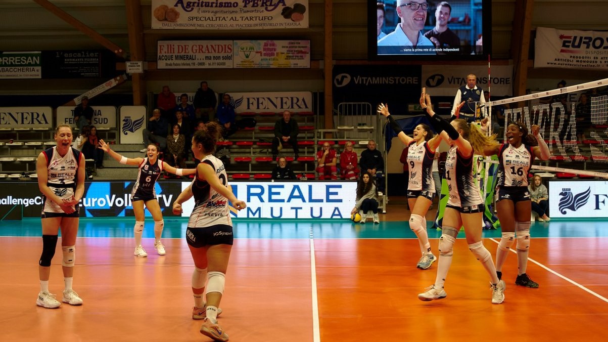 Pallavolo Challenge Femminile Chieri Concede Il Bis E Va Negli Ottavi