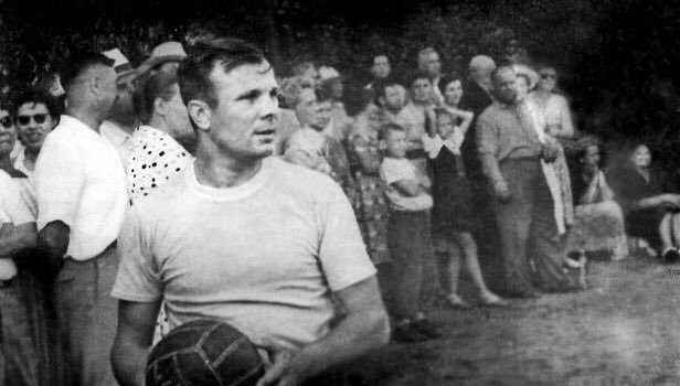 Pallavolo Storie - 60 anni fa Yuri Gagarin primo uomo (e ...