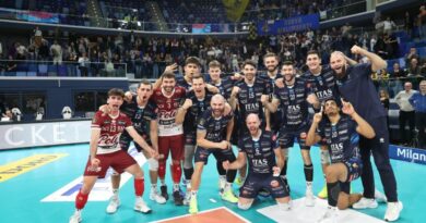 Pallavolo SuperLega – Trento conferma il primato in classifica, contro Milano 3 set giocati ad alto livello, poi la vittoria nel quarto