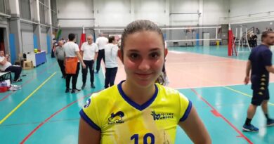 Pallavolo B1F girB – Ludovica Zironi libero di Modena dopo il lungo e combattuto 3-2 su Crema