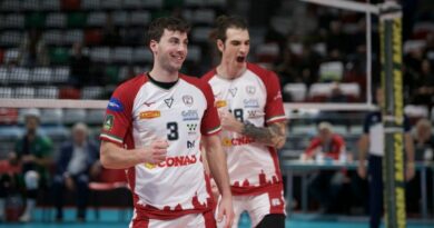 Pallavolo A2 maschile – Reggio Emilia ritrova la vittoria a spese di Cantù: Sighinolfi Mvp, Novello miglior marcatore