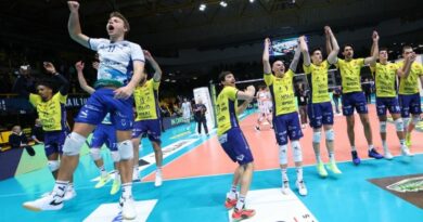 Pallavolo SuperLega – Modena più incisiva al servizio batte e scavalca Padova