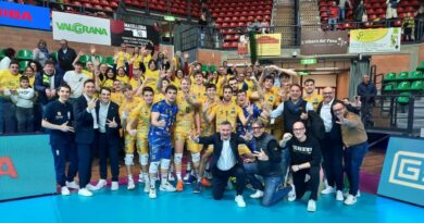 Pallavolo A2 maschile – Prata parte malissimo, poi vince 3 set punto a punto con Cuneo