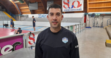 Pallavolo A3M – Davide Marra sprona la sua ErmGroup: “Con la testa giusta e con il proficuo lavoro settimanale ce la possiamo fare”