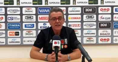 SuperLega – Lorenzetti prima di Verona-Perugia: “Dobbiamo continuare a fare il nostro gioco, sapendo che la loro efficienza in certi fondamentali può renderci la vita più difficile”