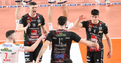 Special Volley – Mattia Boninfante, alzatore e non solo, salta da fermo e schiaccia al centro