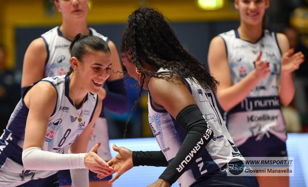 Pallavolo A1 femminile – Chieri vs Milano (foto di Giovanni Manavella ...