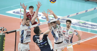 Pallavolo SuperLega – Da Re critica il carattere della squadra e il calendario ma sottolinea: “Guardiamo, verso i due obiettivi veri della stagione, lo scudetto e il posto in Champions”